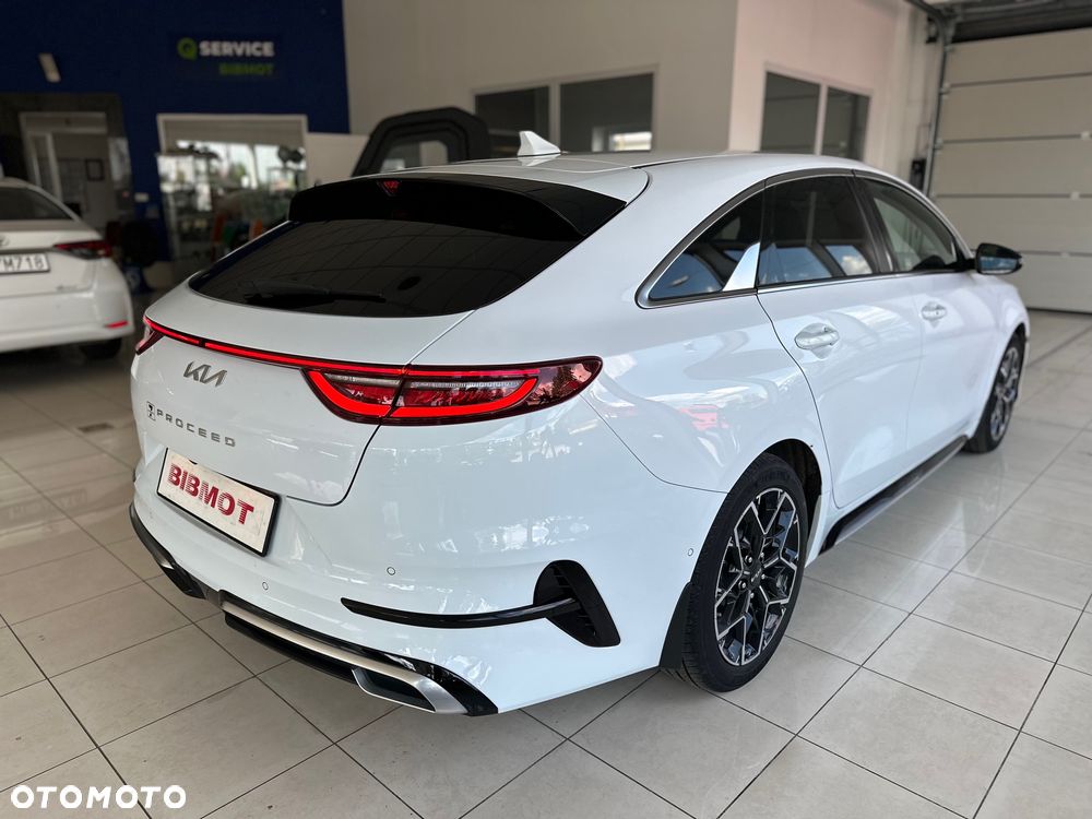 Kia ProCeed - 6