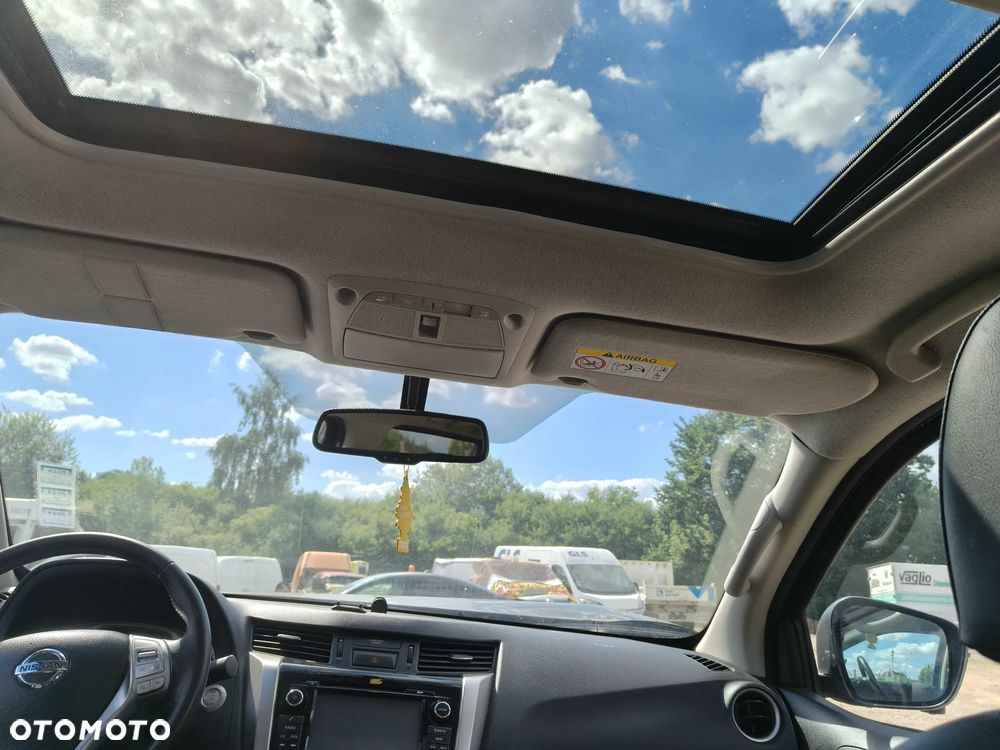 Nissan Navara DC 4x4 Autm N-Guard - 3
