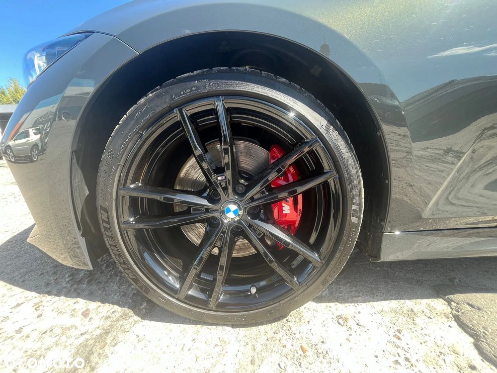 BMW Seria 3 330i xDrive M Sport sport - 3