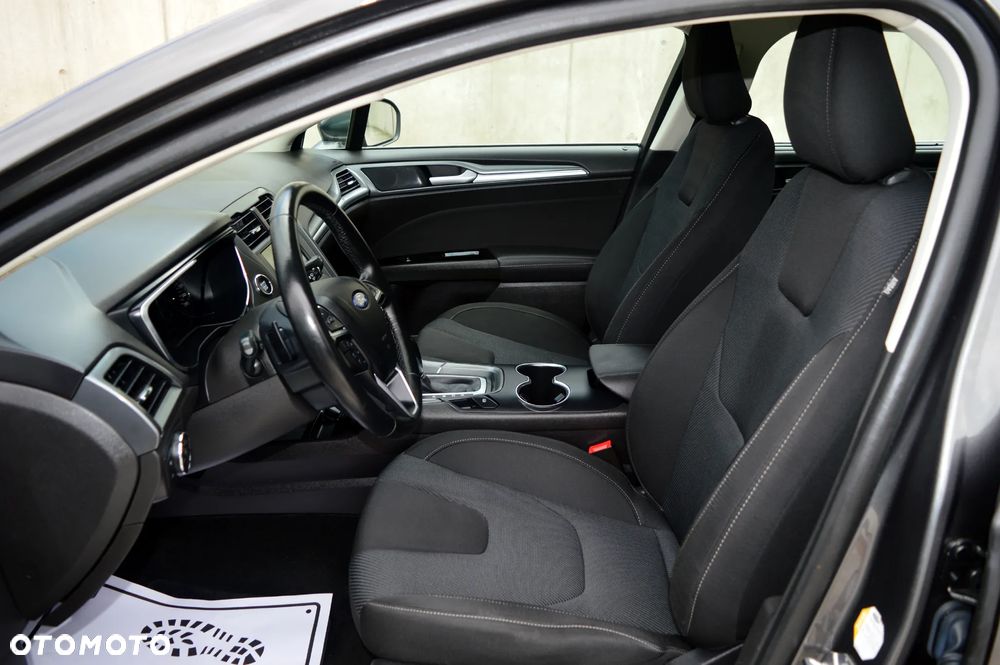Ford Mondeo Turnier 2.0 TDCi Start-Stopp PowerShift-Aut Titanium - 9