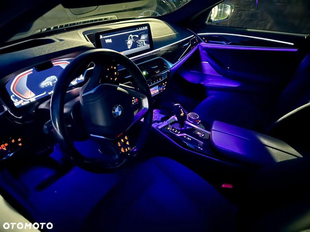 BMW Seria 5 520d xDrive mHEV - 7