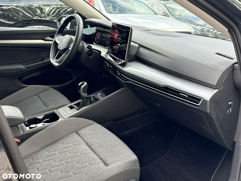 Volkswagen Golf - 17