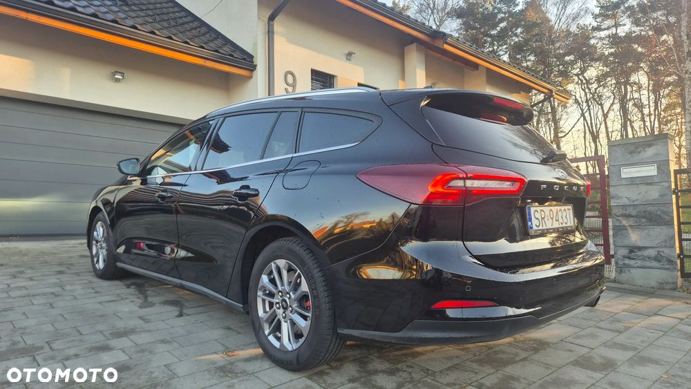 Ford Focus 1.5 EcoBlue Start-Stopp-System TITANIUM - 6