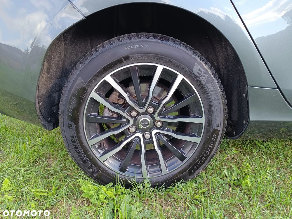 Volvo V40 D2 Momentum - 35