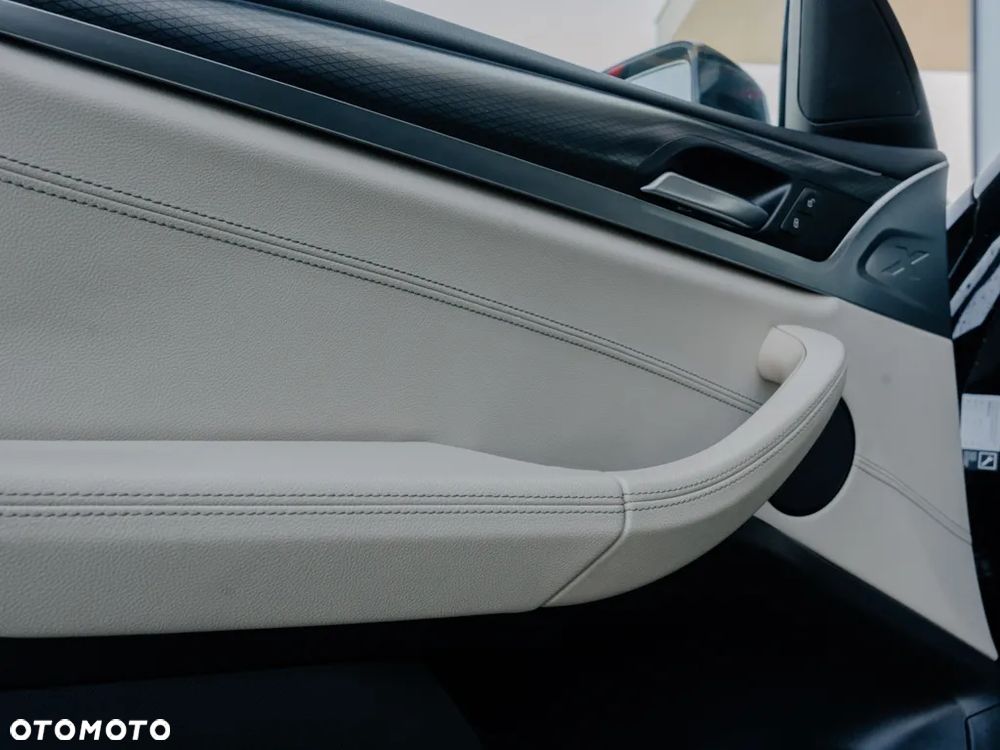 BMW X3 xDrive20d M Sport - 11