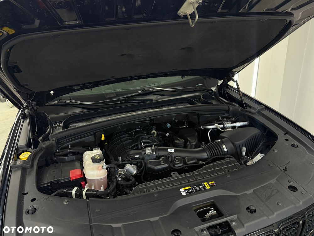 Jeep Grand Cherokee - 28