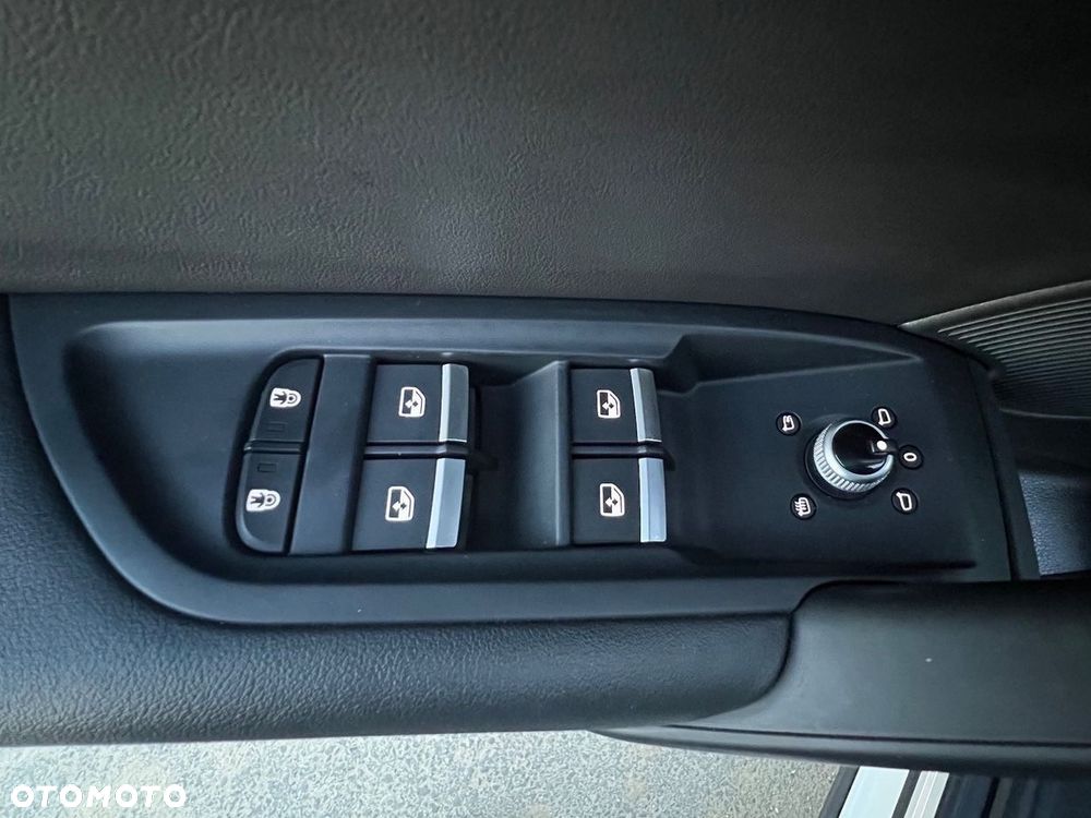 Audi Q5 45 TFSI mHEV Quattro S Line S tronic - 23