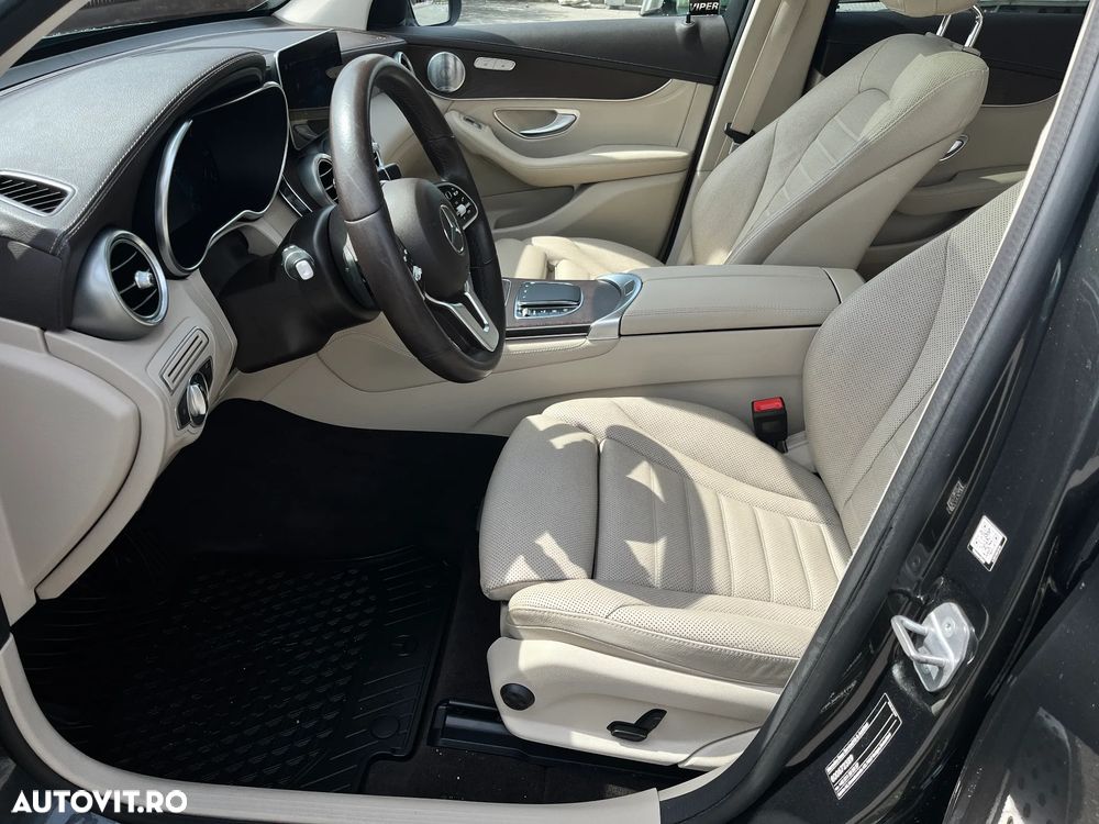 Mercedes-Benz GLC 220 d 4MATIC - 10