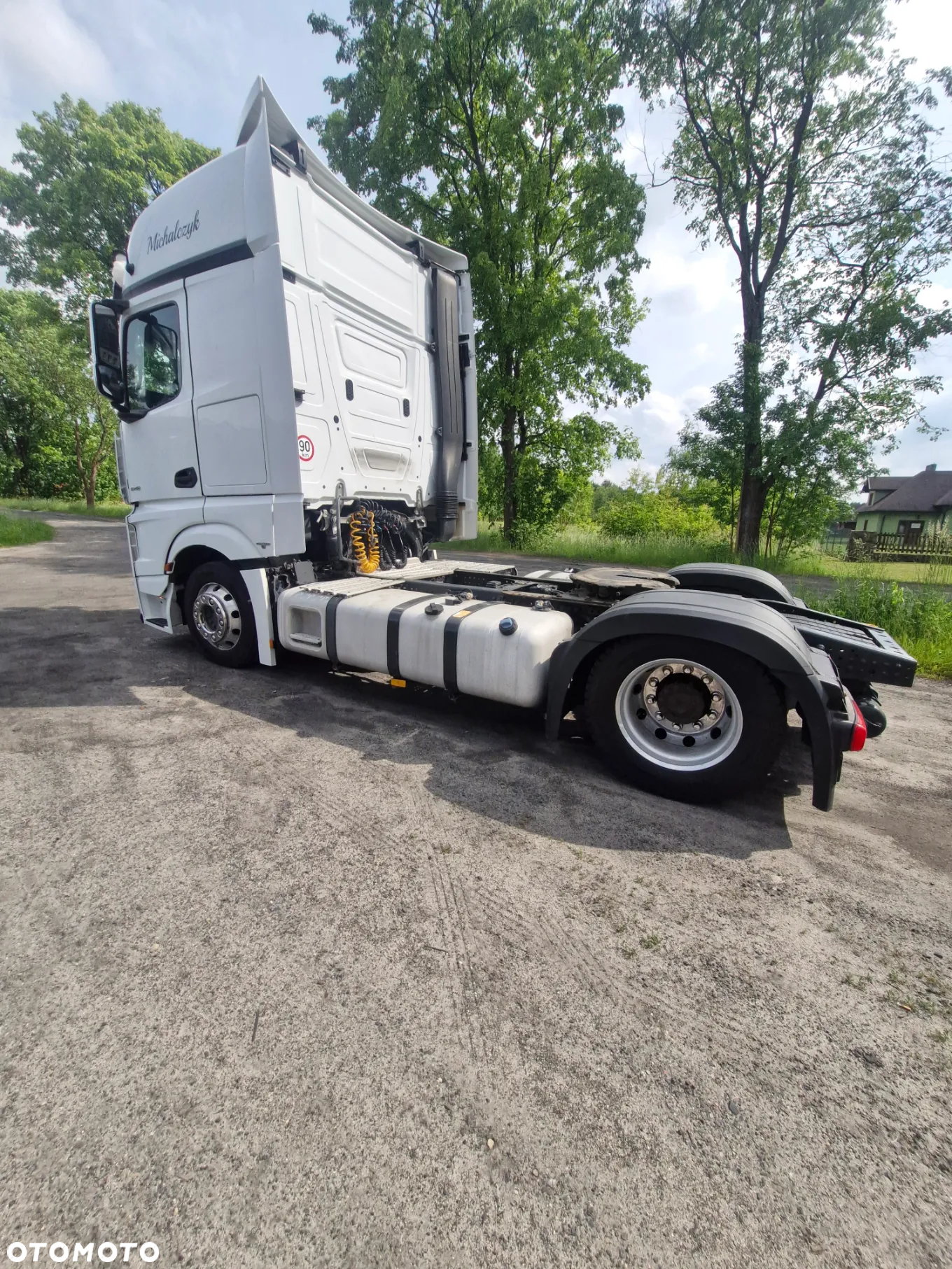 Mercedes-Benz Actros - 10