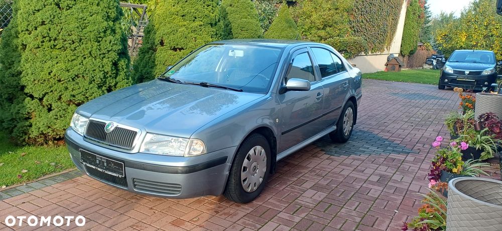 Skoda Octavia - 1