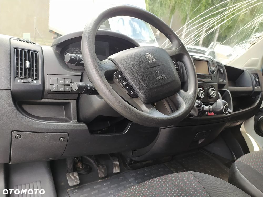 Peugeot BOXER # USZKODZONA KAROSERIA BEZ SILNIKA I SKRZYNI BIEGÓW - 11
