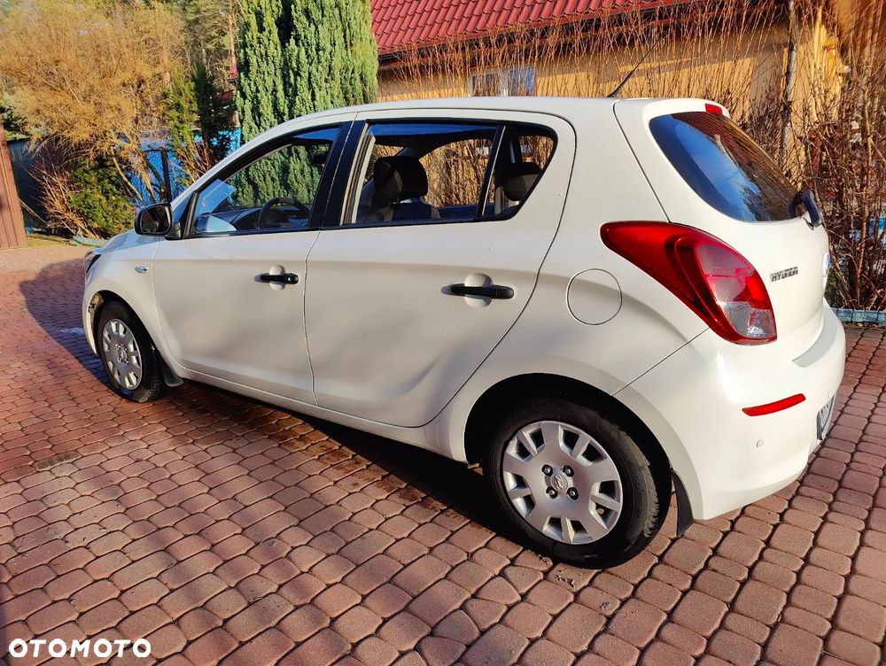 Hyundai i20 - 2