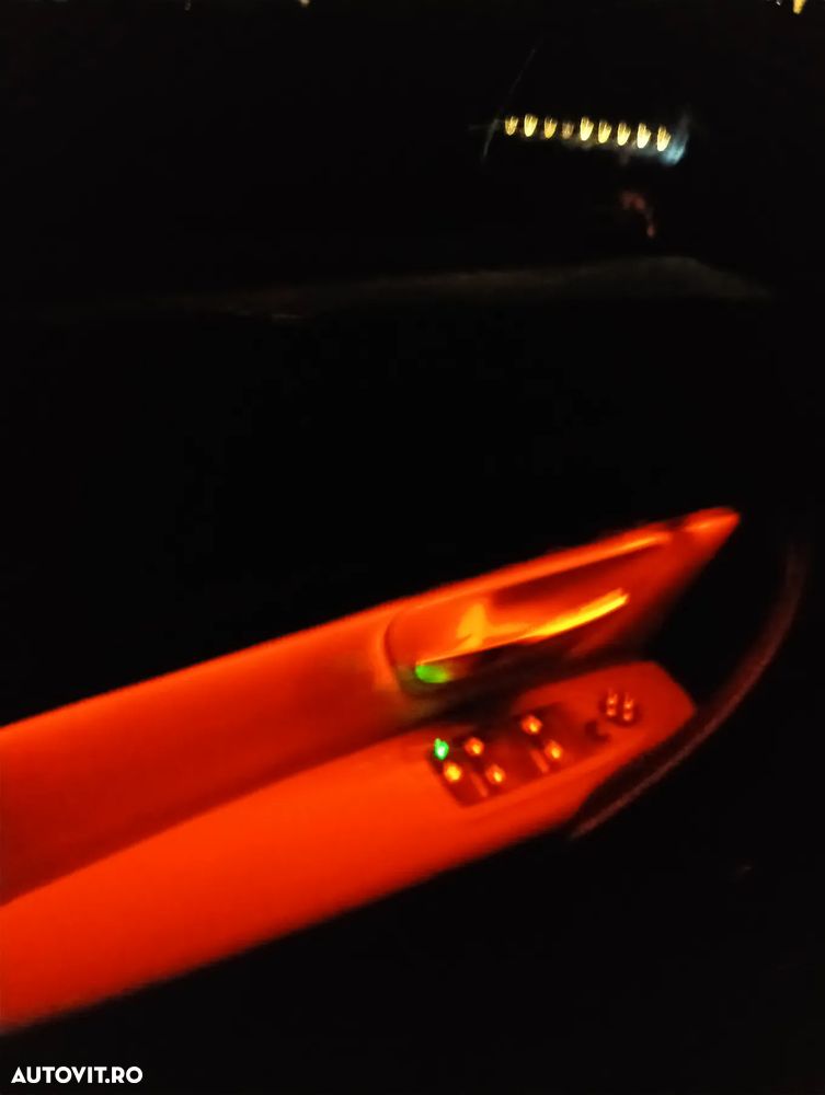 BMW Seria 3 320i xDrive GT Aut. Advantage - 19