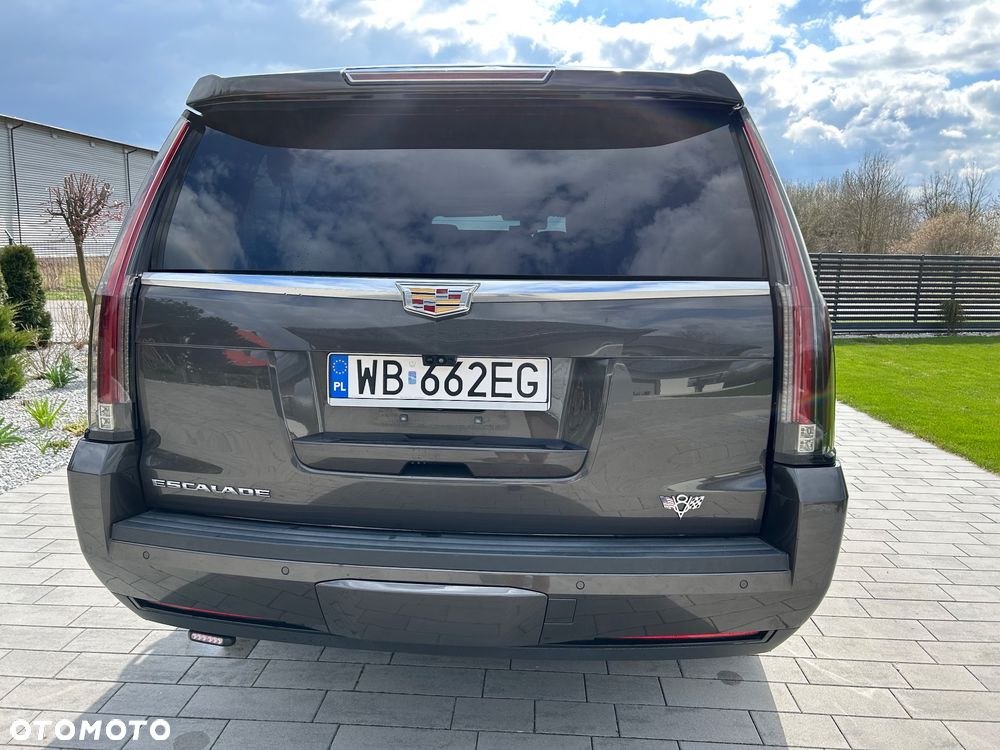 Cadillac Escalade 6.2 V8 ESV Premium - 6
