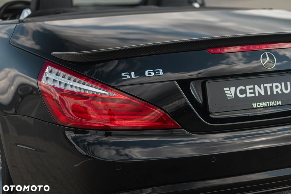 Mercedes-Benz SL - 15