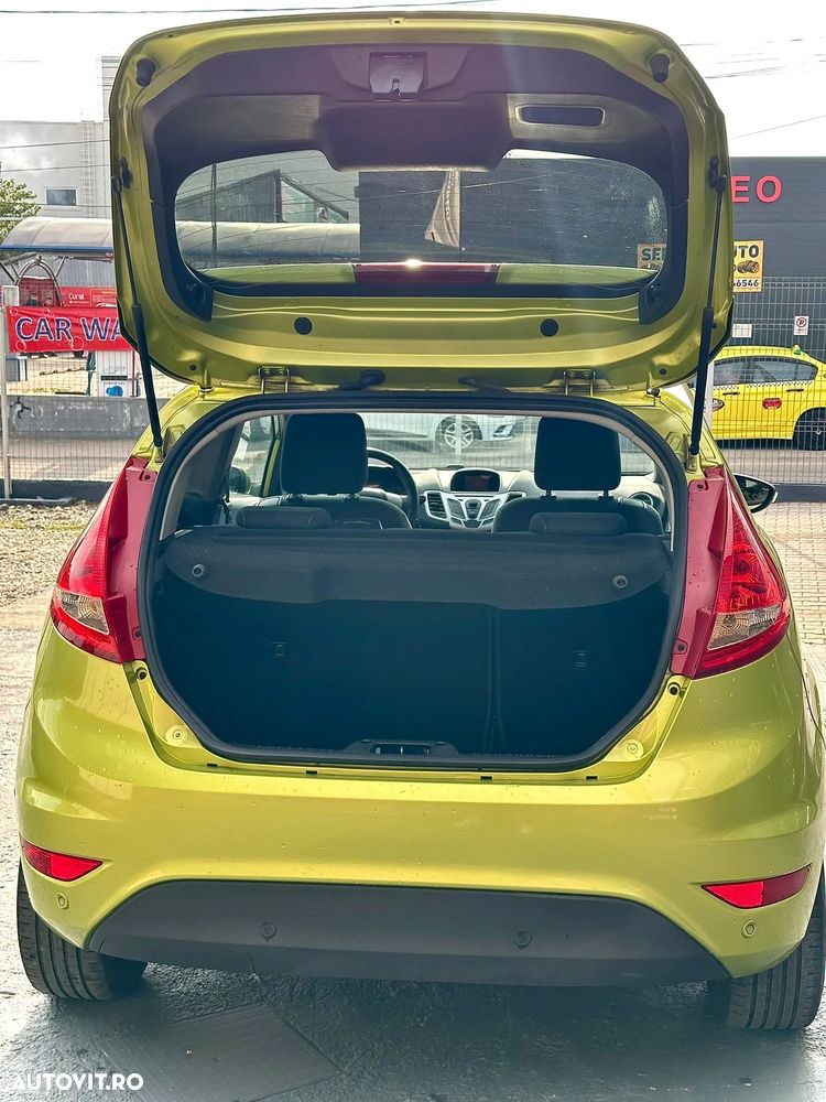 Ford Fiesta 1.25 Trend - 15