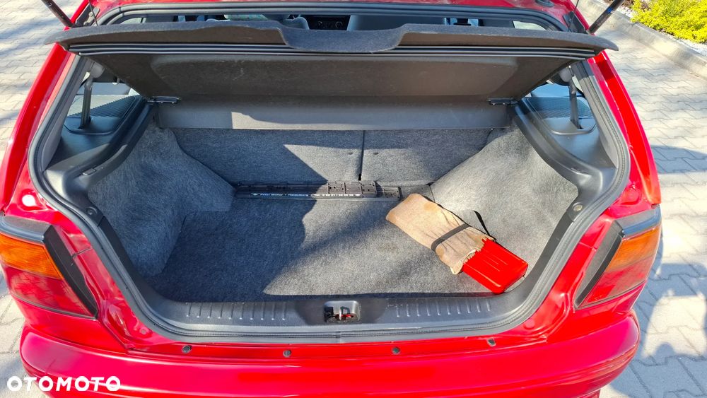 Nissan Almera 1.4 S - 30