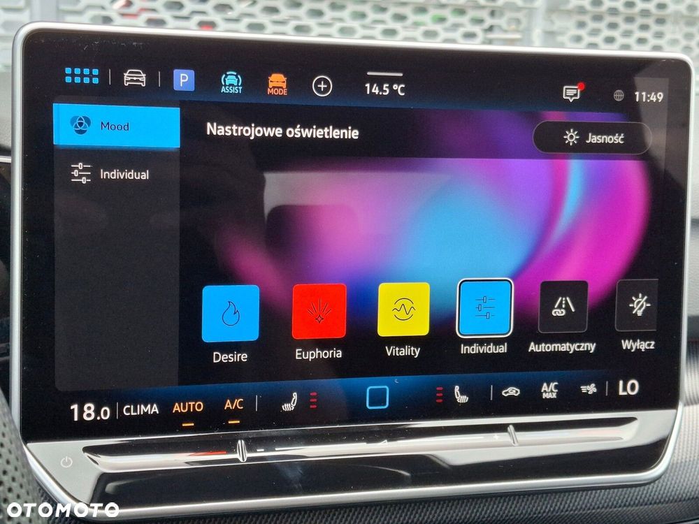 Volkswagen Golf Variant 2.0 TSI 4Motion R - 32