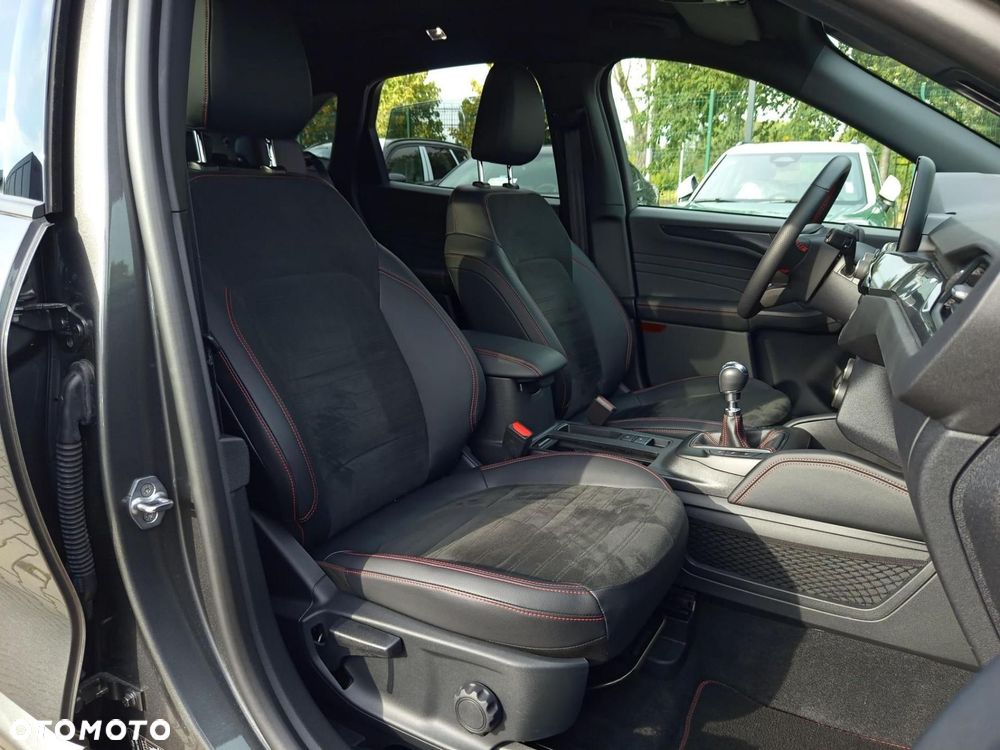 Ford Kuga - 19