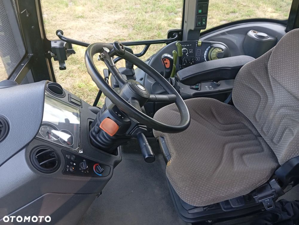 Claas Arion 410 - 7