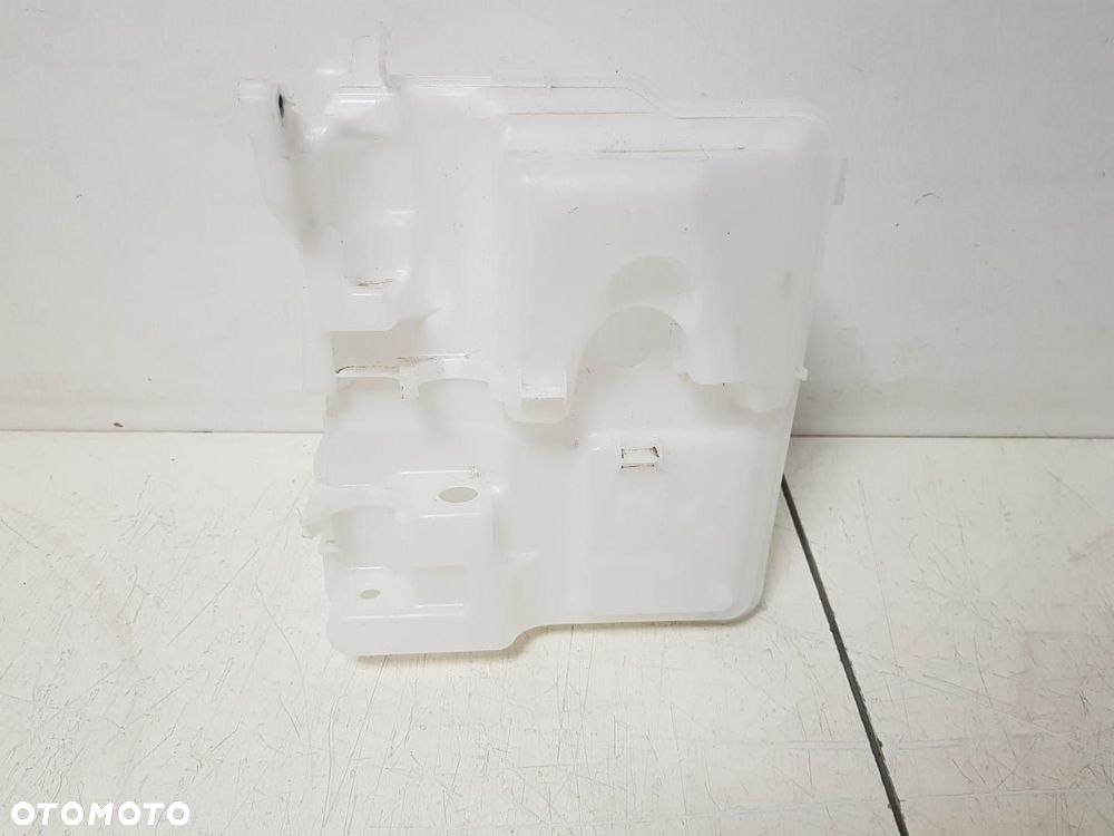 ZBIORNICZEK SPRYSKIWACZY AUDI A1 II 2  XENON 2Q0955453J 2Q0955449G - 2