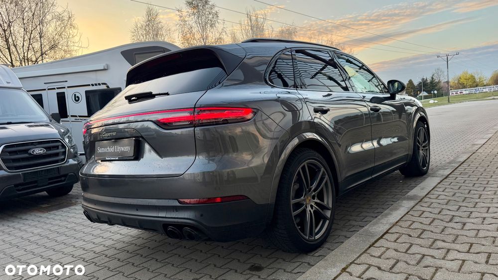 Porsche Cayenne Platinum Edition - 37
