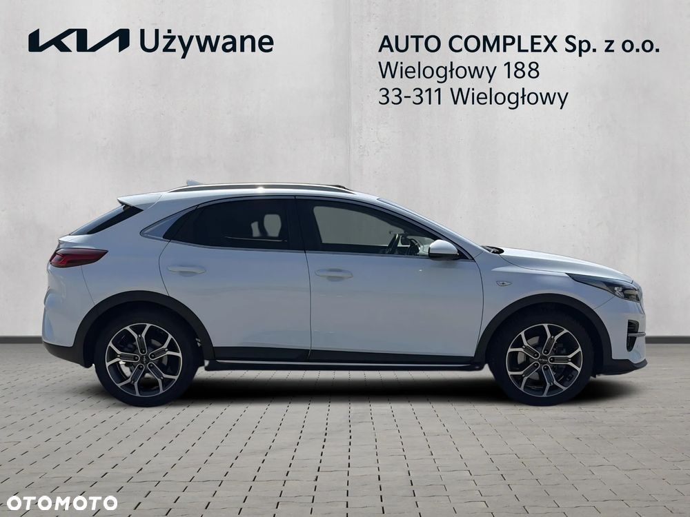 Kia XCeed 1.5 T-GDI M - 6