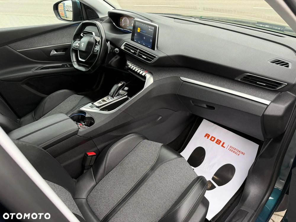 Peugeot 5008 BlueHDi 130 EAT8 Allure - 9