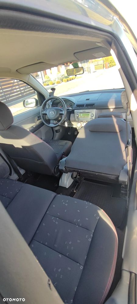 Mazda 2 1.4l Exclusive - 27