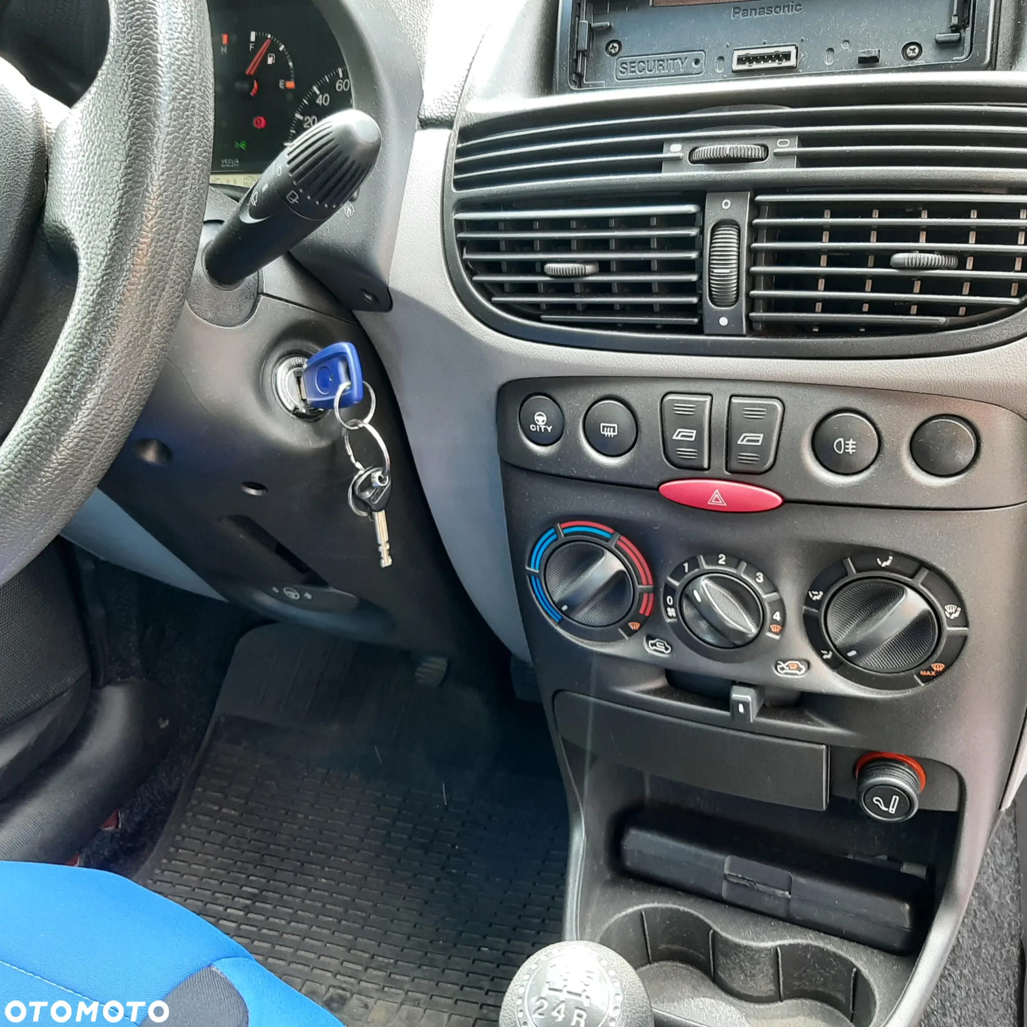 Fiat Punto 1.2 8V Actual - 14