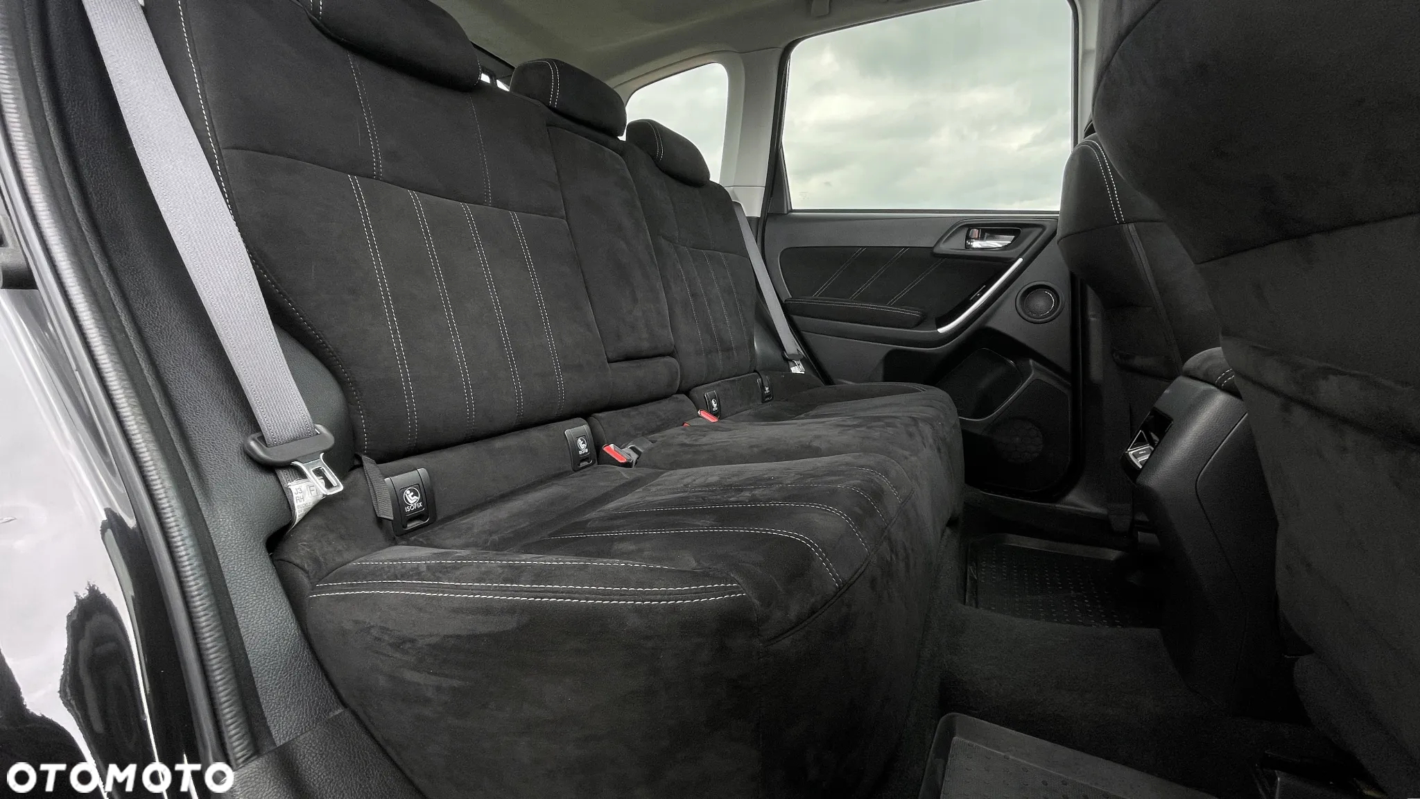 Subaru Forester 2.0 XT Platinum Lineartronic - 26