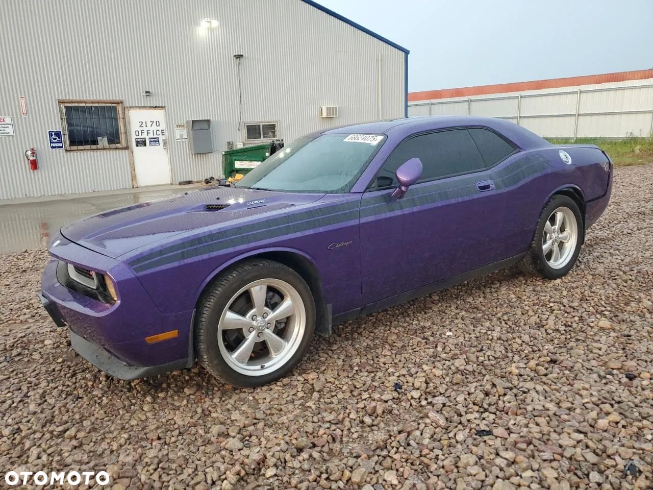 Dodge Challenger - 1