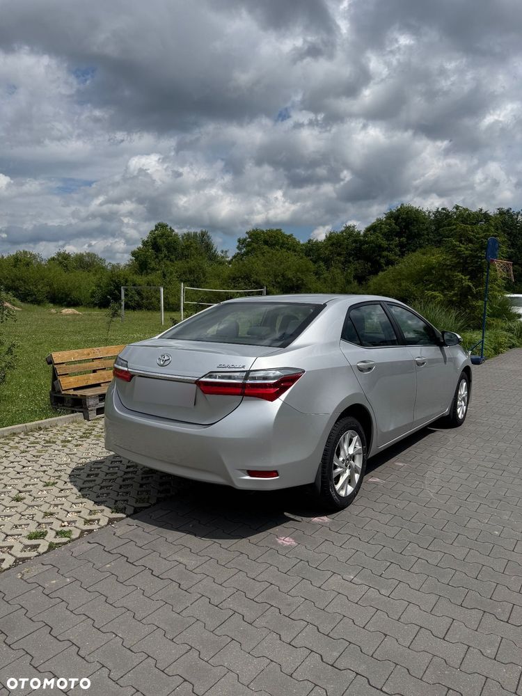 Toyota Corolla 1.6 Comfort - 3