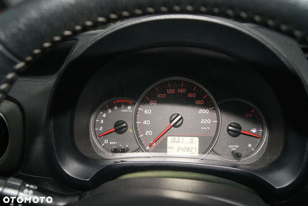 Toyota Yaris 1.0 Luna EU5 - 12