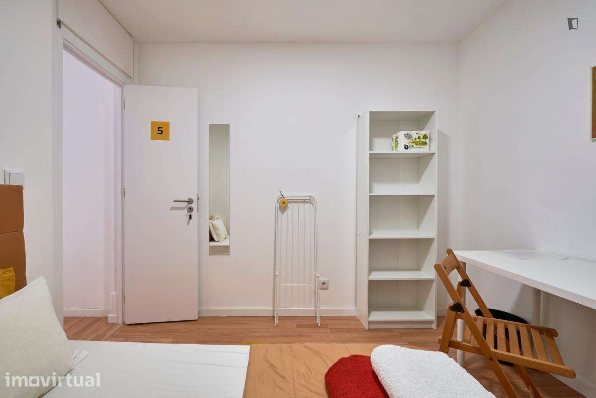 Quarto - localizado em Arroios Lisbon - Grande imagem: 2/33