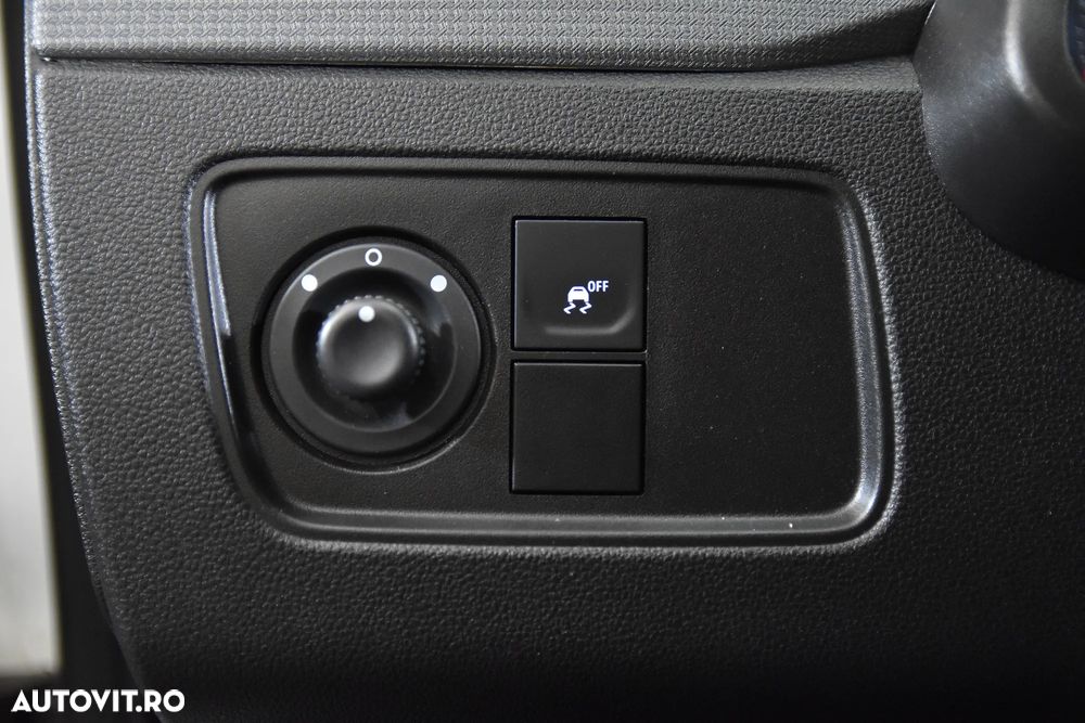 Renault Express - 12