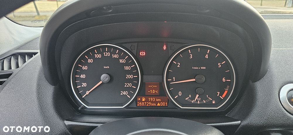 BMW Seria 1 - 35