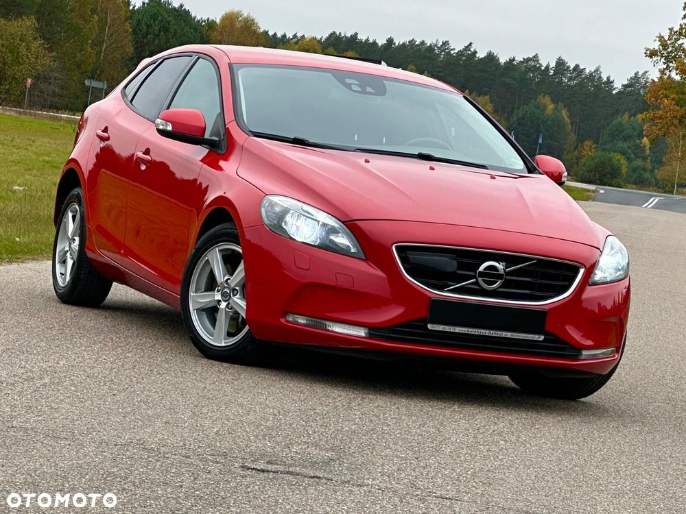 Volvo V40