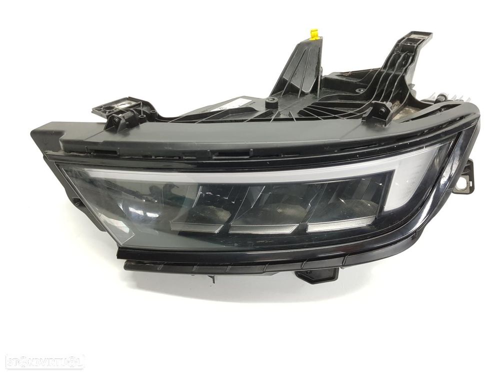 FAROL ESQUERDO OPEL ASTRA L SPORTS TOURER - 1
