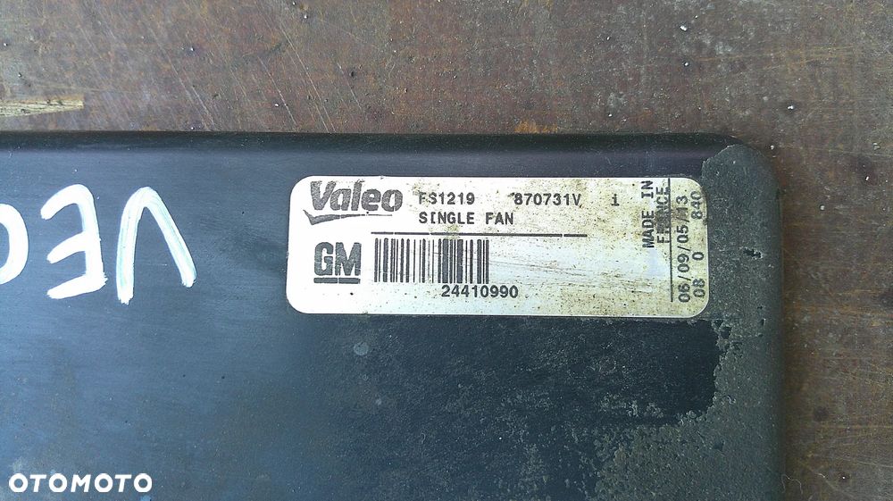 OPEL VECTRA C LIFT 1.6 16V WENTYLATOR CHŁODNICY - 2