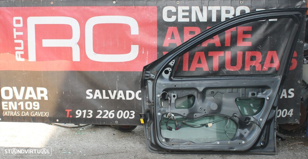Porta da Frente do Lado Esquerdo Renault Laguna - 2