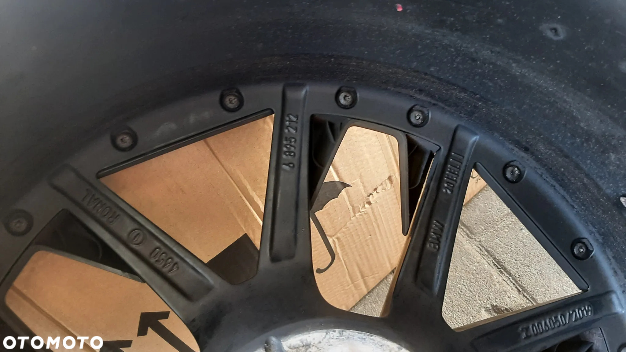Felga aluminiowa BMW OE G30 G31 8.0" x 20" 5x112 ET 29 6895212 - 5