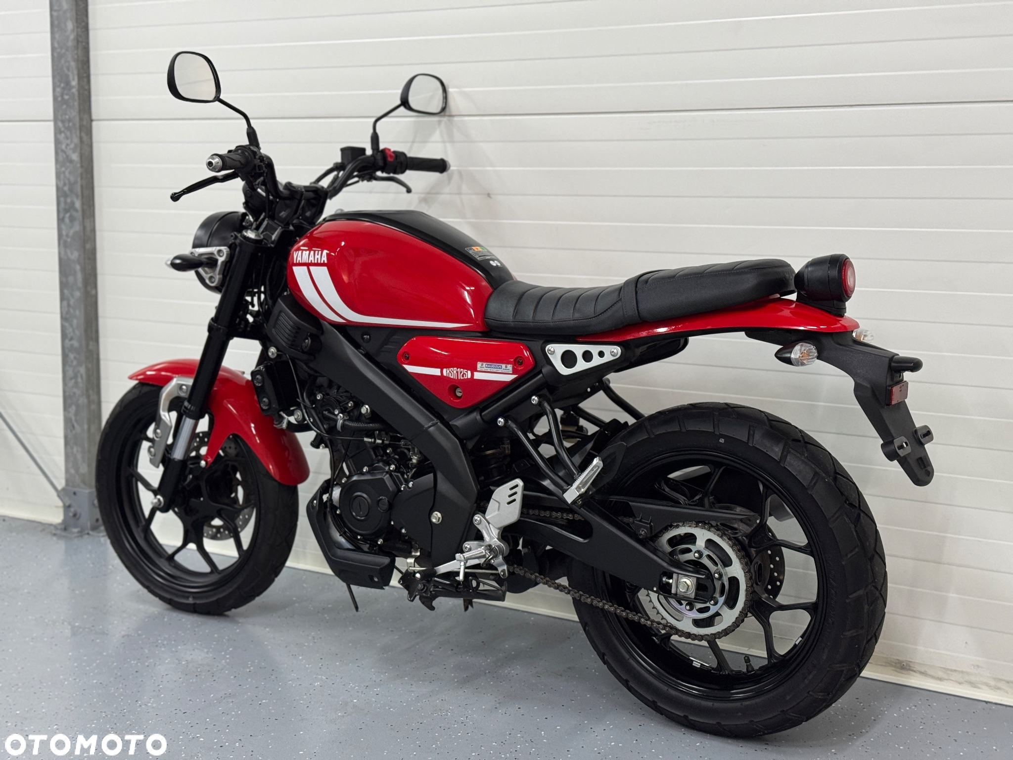 Yamaha XSR - 10