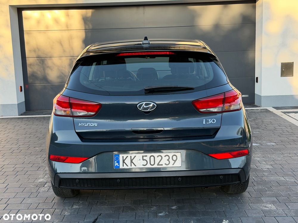 Hyundai i30 1.5 DPI Modern - 6