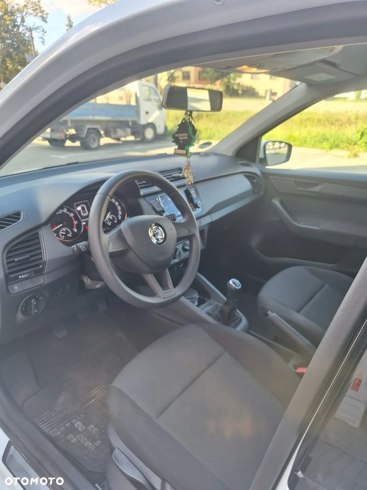 Skoda Fabia 1.0 MPI Active - 5