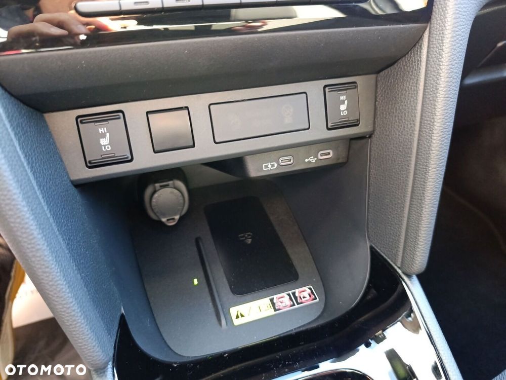 Toyota Yaris Cross Hybrid 1.5 Style - 33