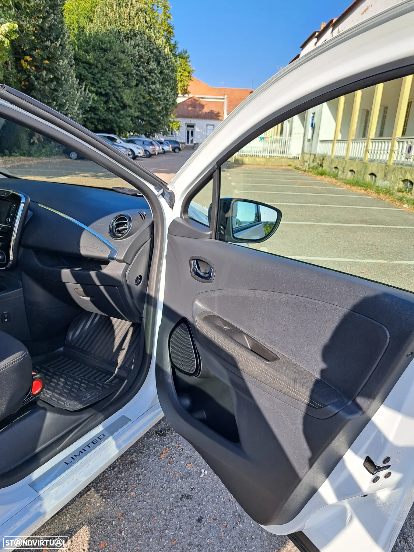 Renault Zoe (c/ Bateria) Limited 40 - 4
