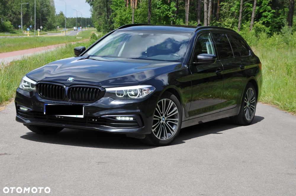 BMW Seria 5 520d xDrive Sport Line - 2