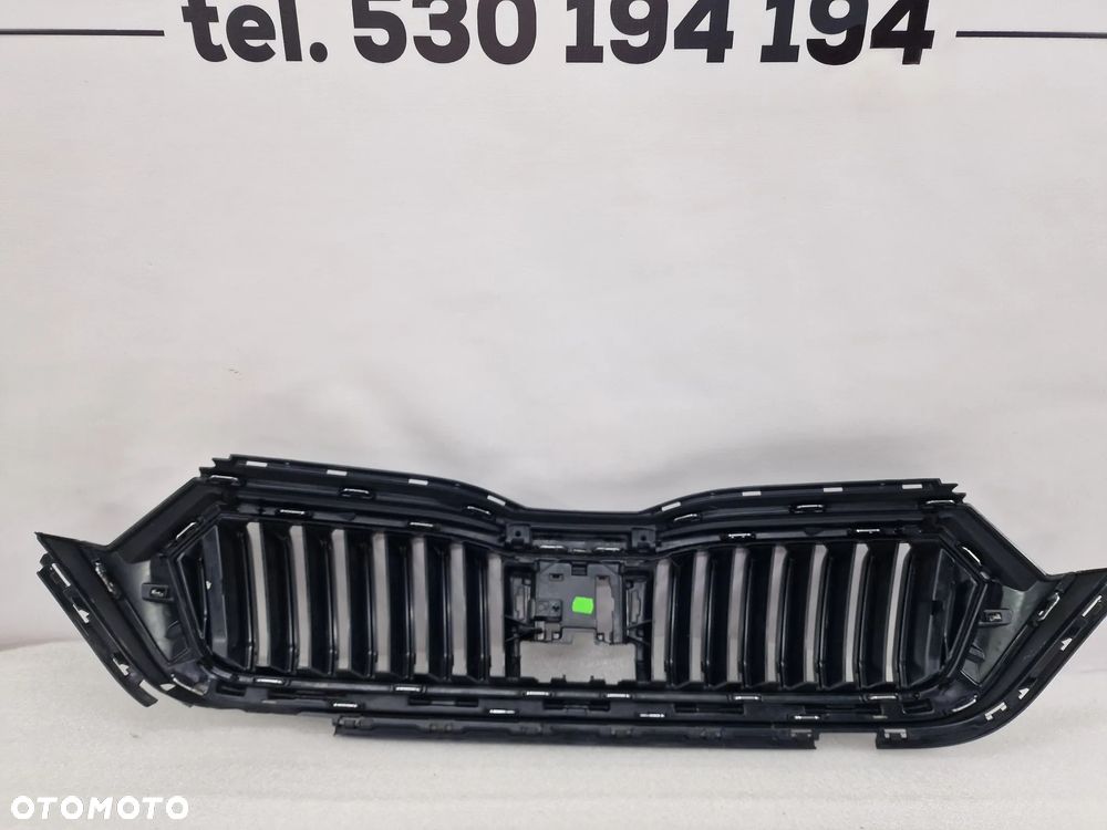 SKODA SCALA 657 19- ATRAPA / GRILL PRZEDNI PRZÓD , NR 657853653 , NR AUKCJI GL455 - 13
