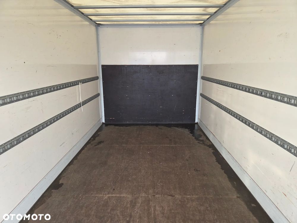 Mercedes-Benz Atego 818 - 30